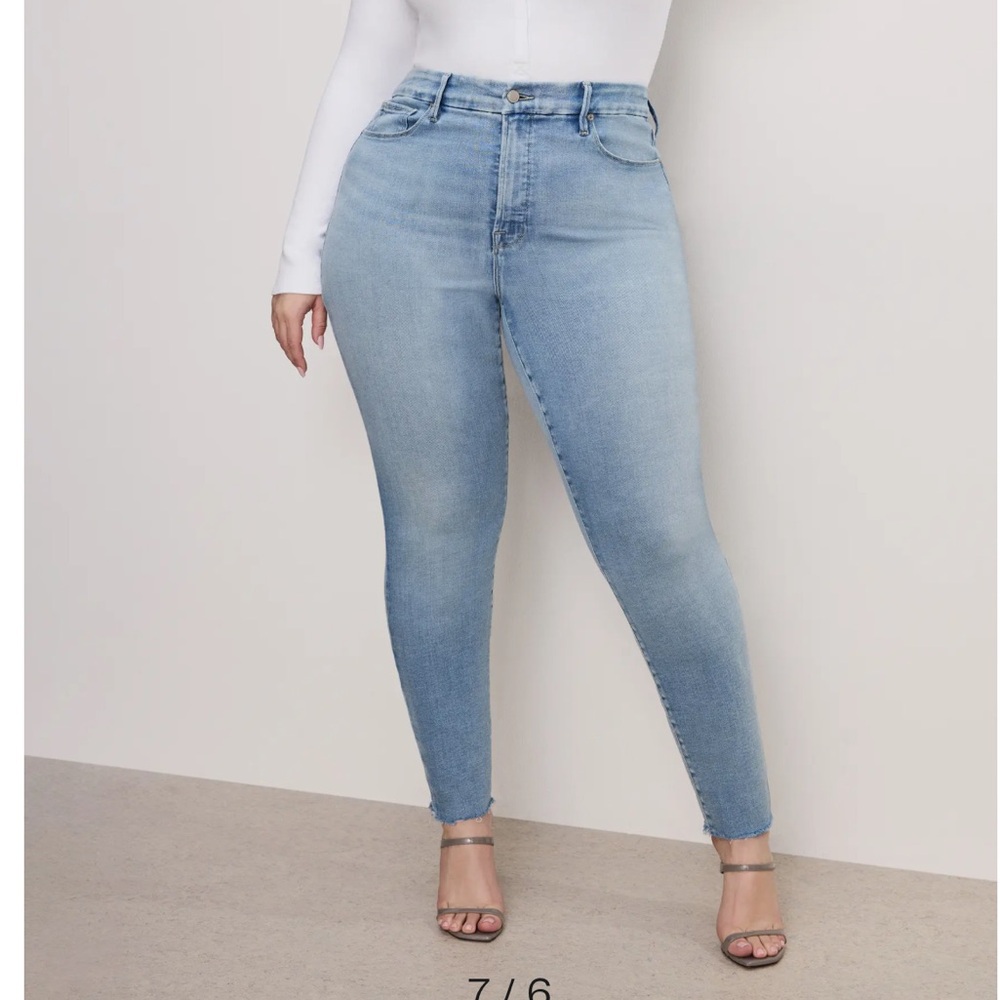 NWT Good American SoftTech Good Waist Raw Hem High Waist Skinny Jeans